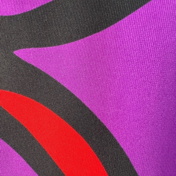 Nygard Collection XL (18-20) Abstract Print Blouse with Beaded Neckline - Picture 11 of 11